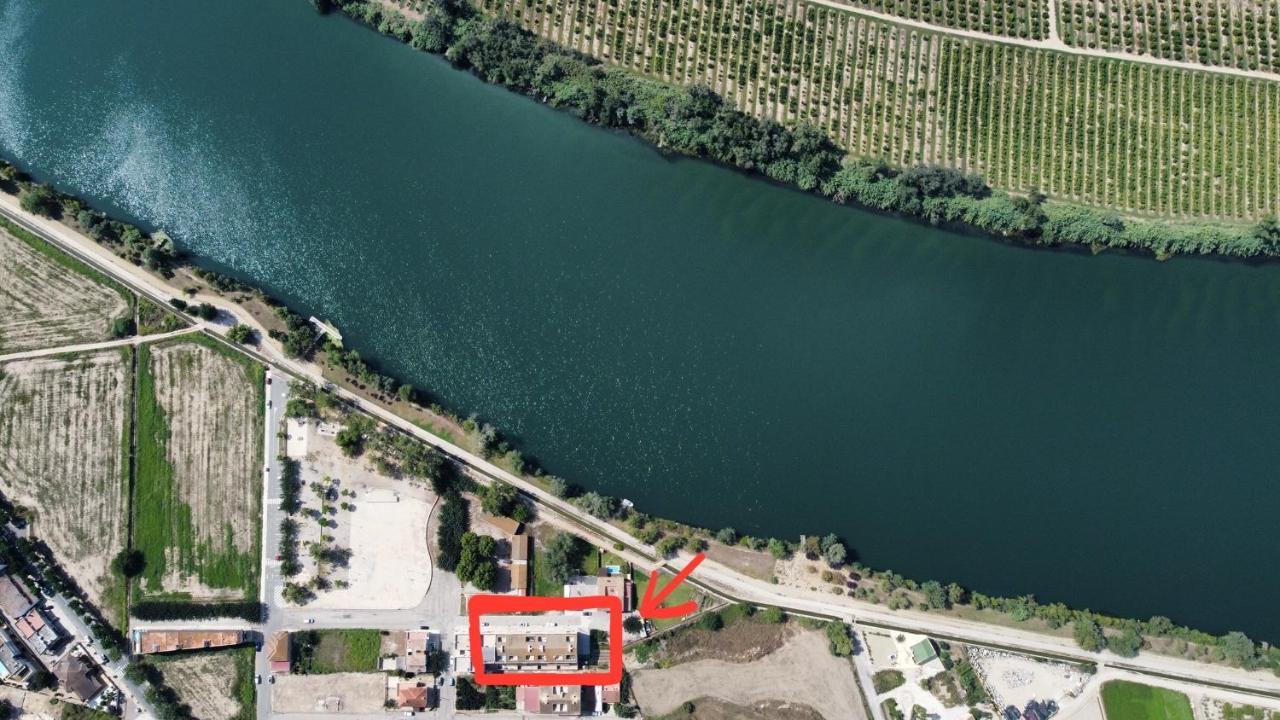 Апартаменты Duplex Rio Ebro Дельтебре Экстерьер фото